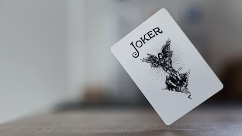Lá bài Joker có tác dụng gì trong các trò chơi phổ biến?
