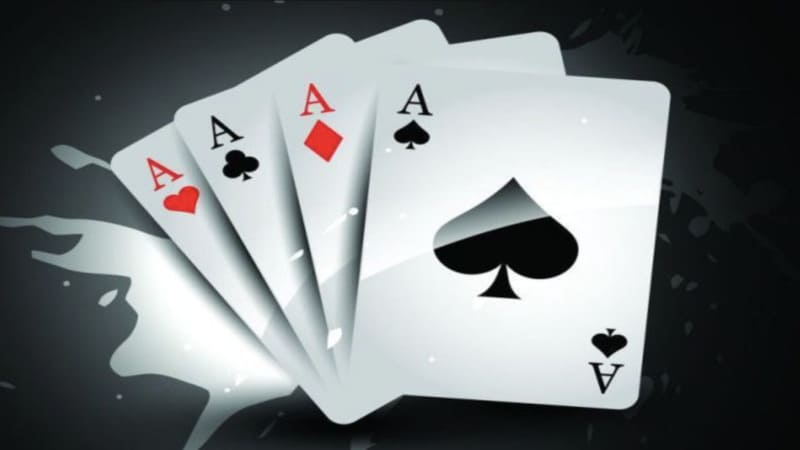 Khái niệm Tứ quý trong bài Tiến lên là gì?